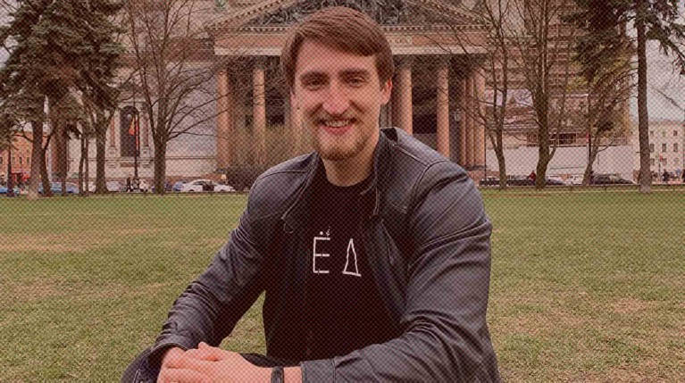 Проходивший по делу о митингах актер Устинов рассказал о будущем МХАТа после увольнения Боякова — Daily Storm