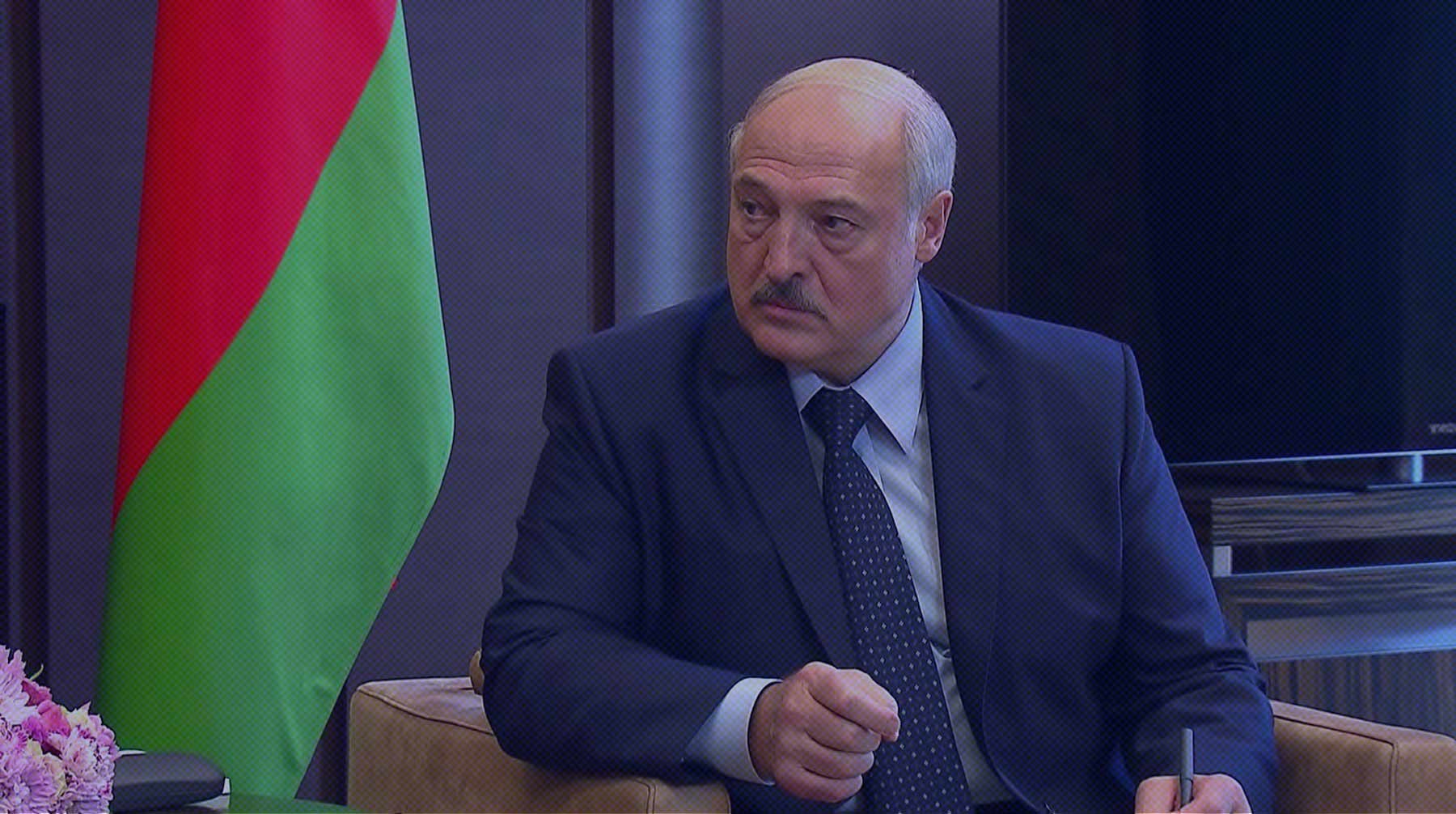 Dailystorm - Лукашенко признал Крым российским и согласился поехать туда