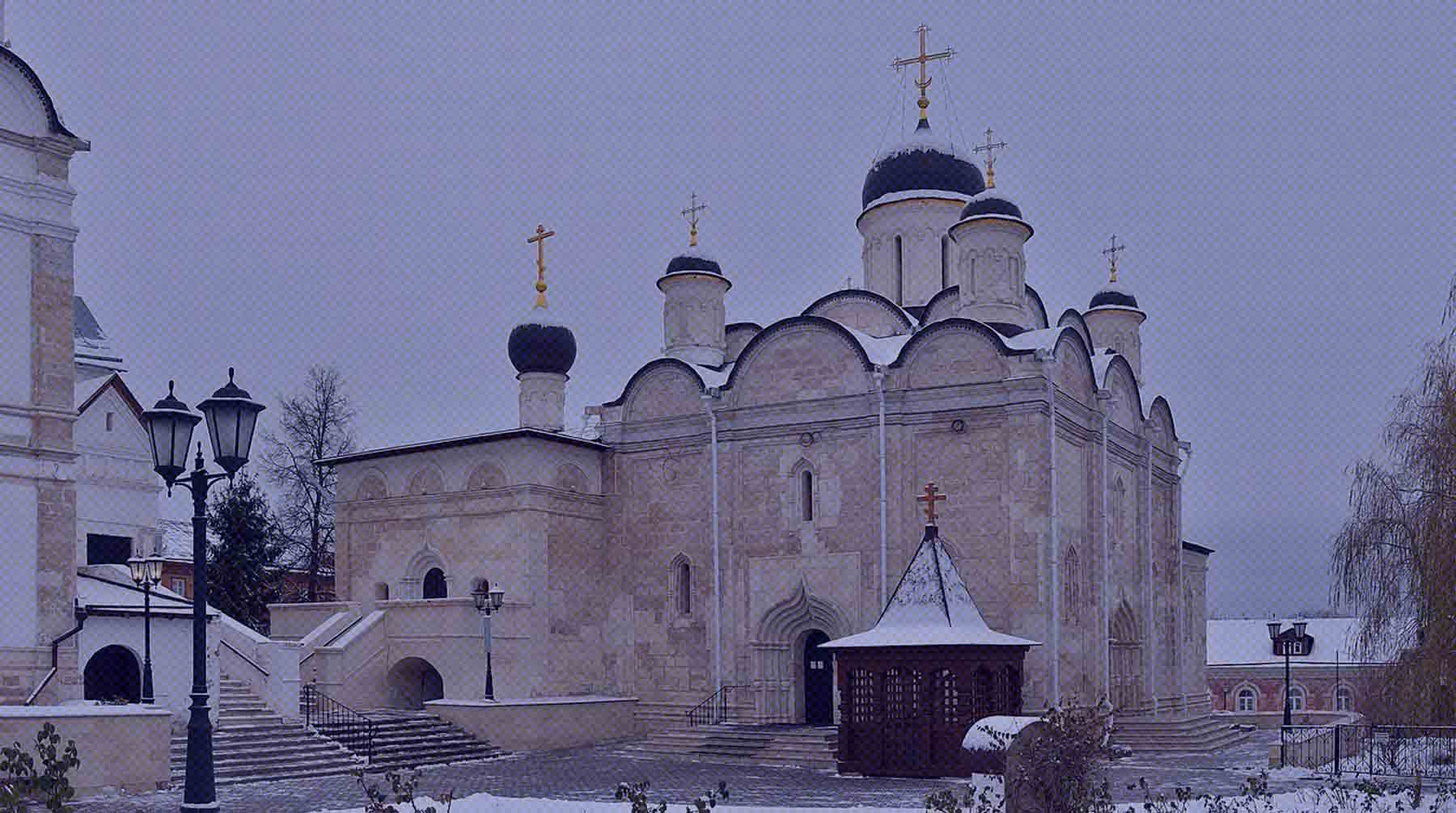 По предварительной информации, 18-летний Владислав Струженков получил ранения Введенский Владычный монастырь