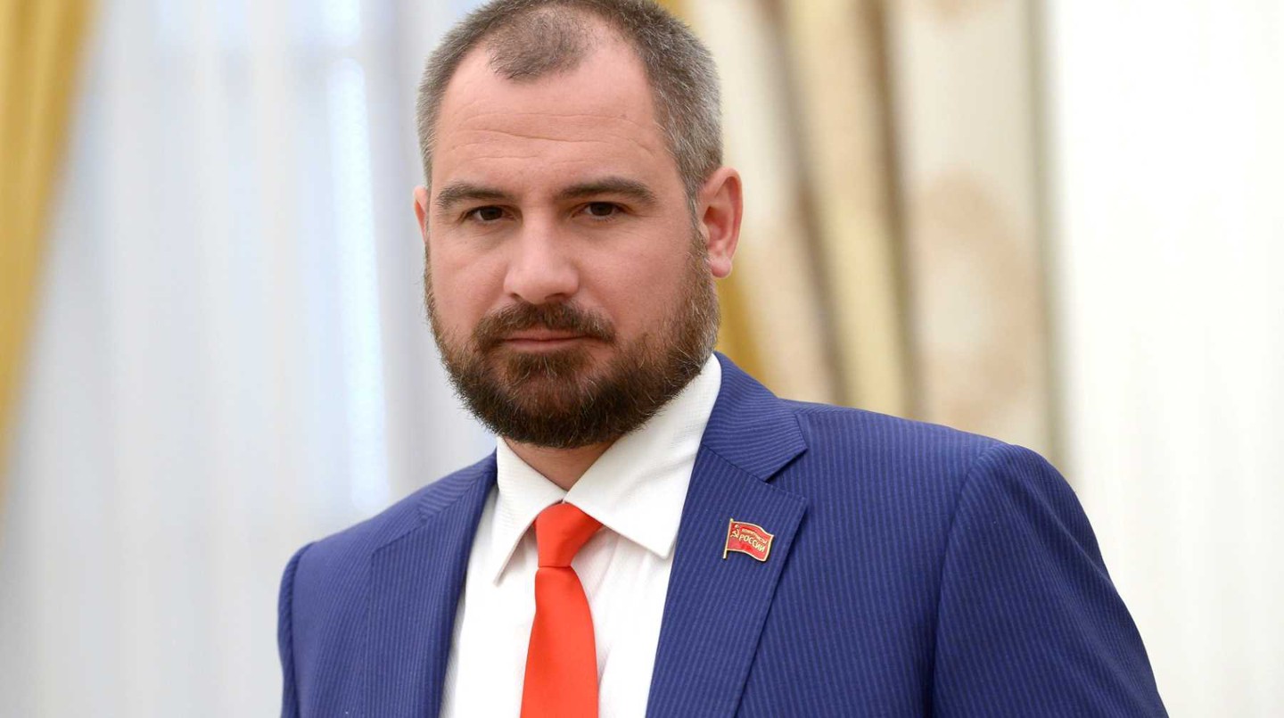 Максим Сурайкин