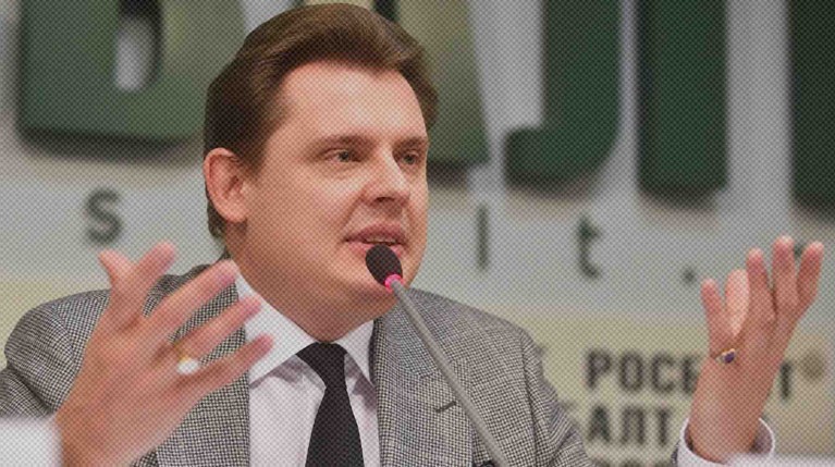 «Все приличные люди уже там»: Понасенков прокомментировал свое включение в список СМИ-иноагентов — Daily Storm