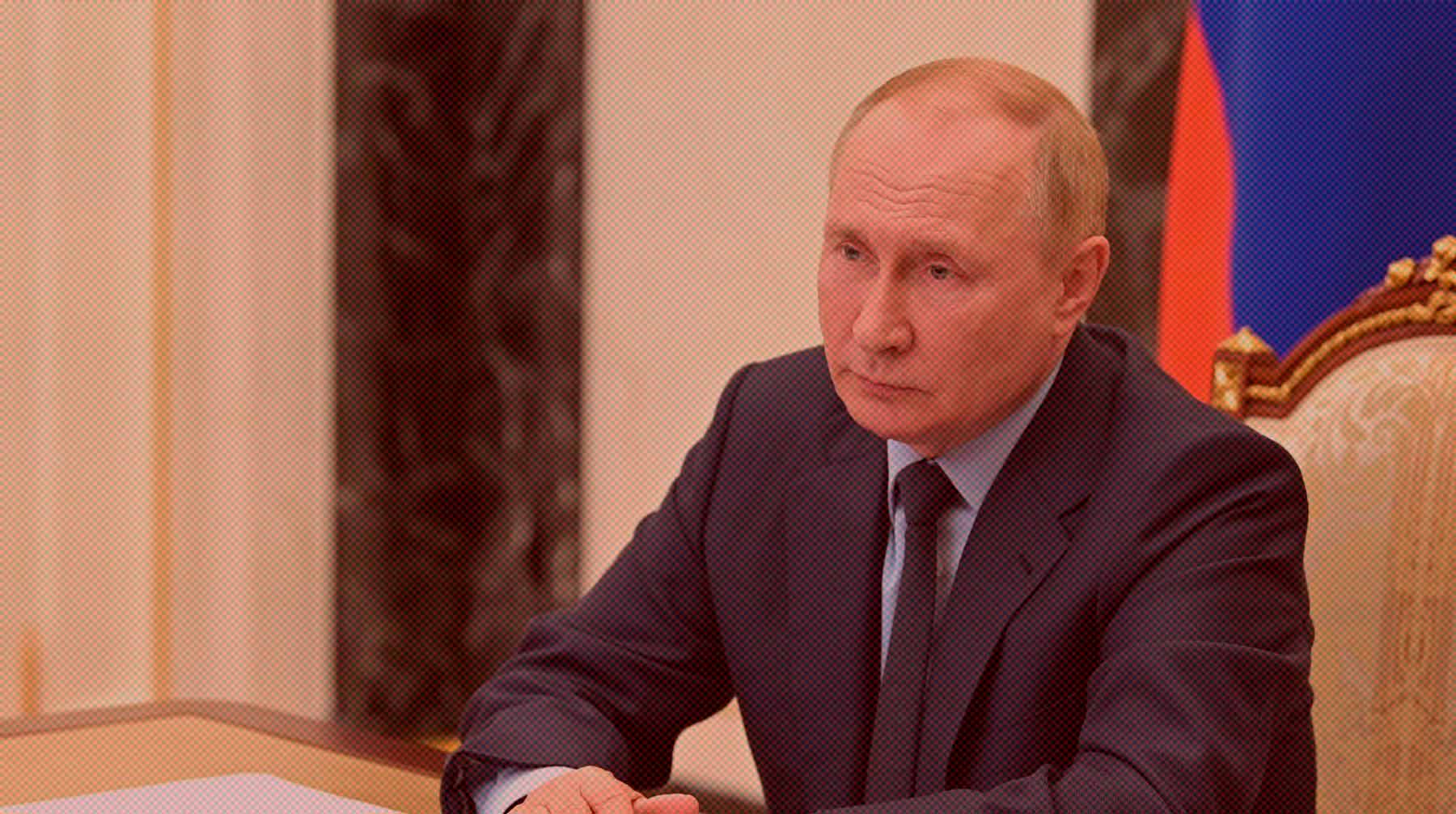 По словам президента, это является угрозой безопасности России Фото: Global Look Press / Kremlin Pool