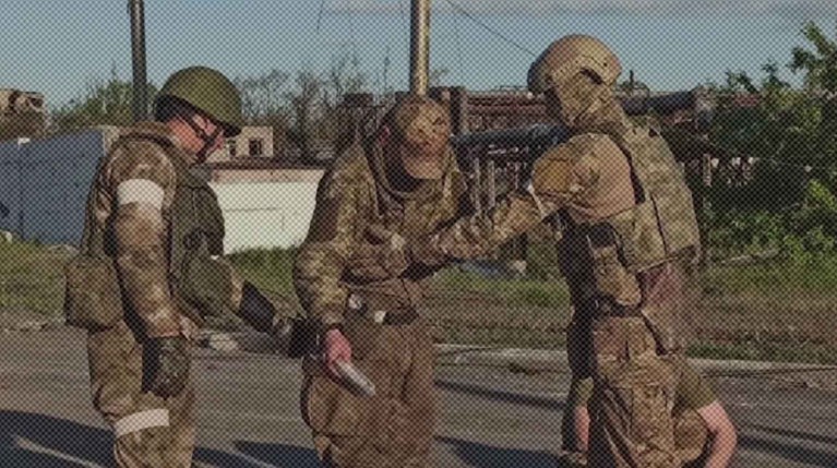 Украина и Россия обменялись пленными, среди них — политик Медведчук и командиры «Азова» — Daily Storm