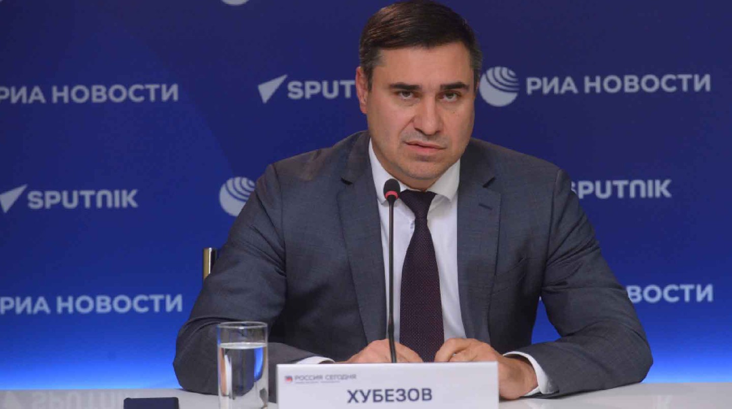 Дмитрий Хубезов