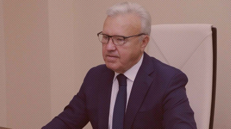 Глава Красноярского края Усс заявил о «политическом окрасе» обвинений, предъявленных США его сыну — Daily Storm