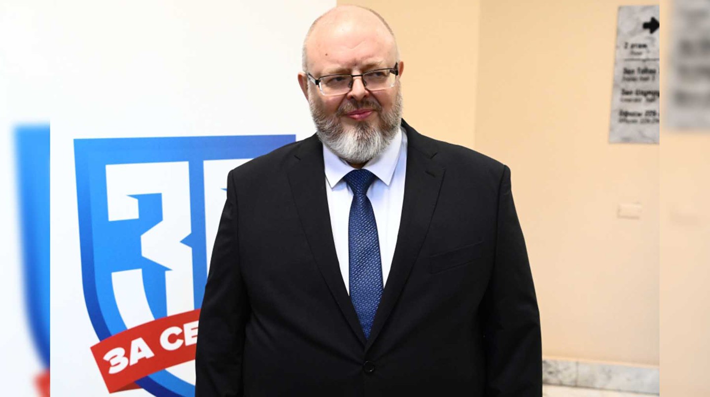 Андрей Кормухин на съезде политической партии "За семью" в Москве.