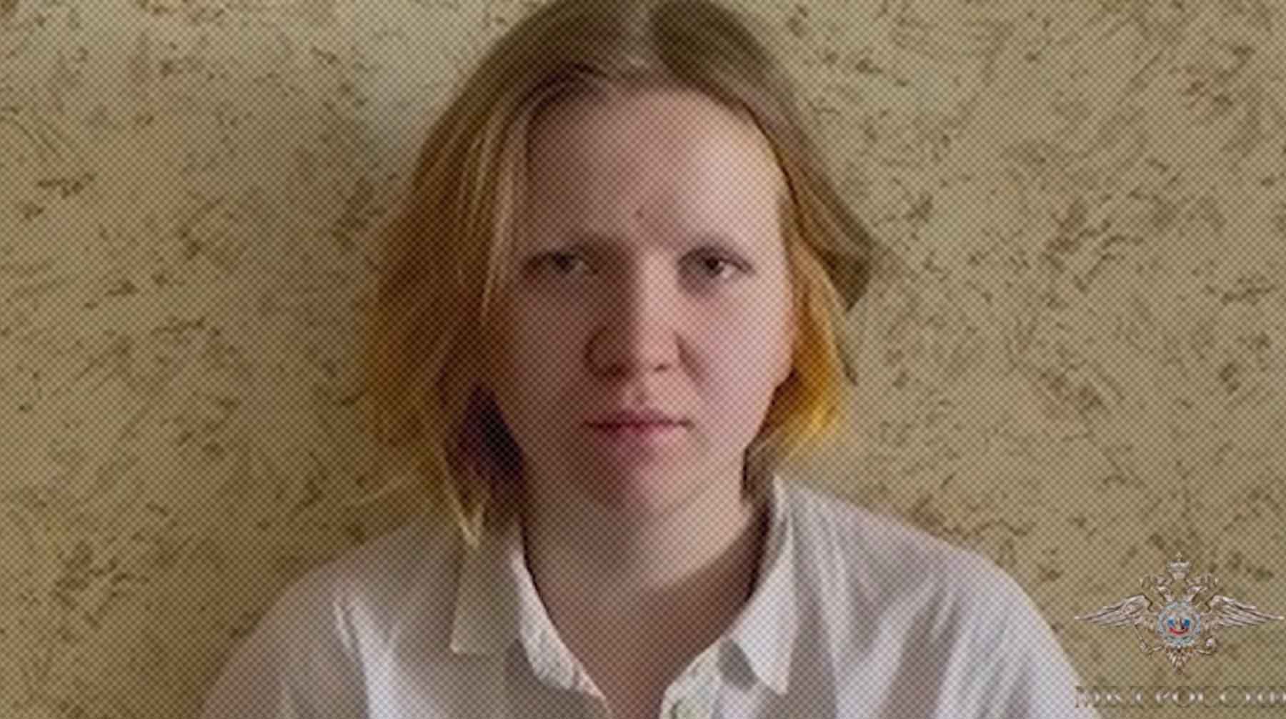 Девушка обвиняется в совершении теракта в кафе в Петербурге и незаконном ношении взрывчатых веществ, ей грозит до 20 лет тюрьмы Дарья Трепова