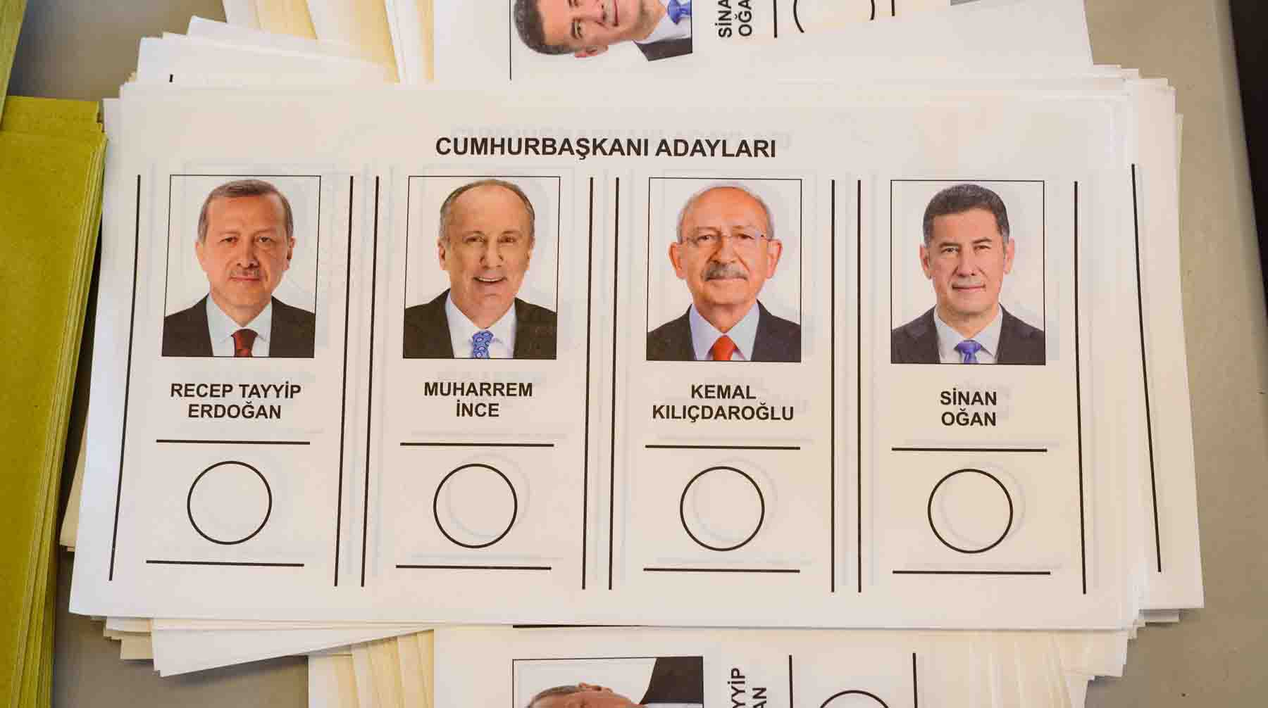 Бюллетень для голосования на одном из избирательных участков в Турции, во время президентских выборов