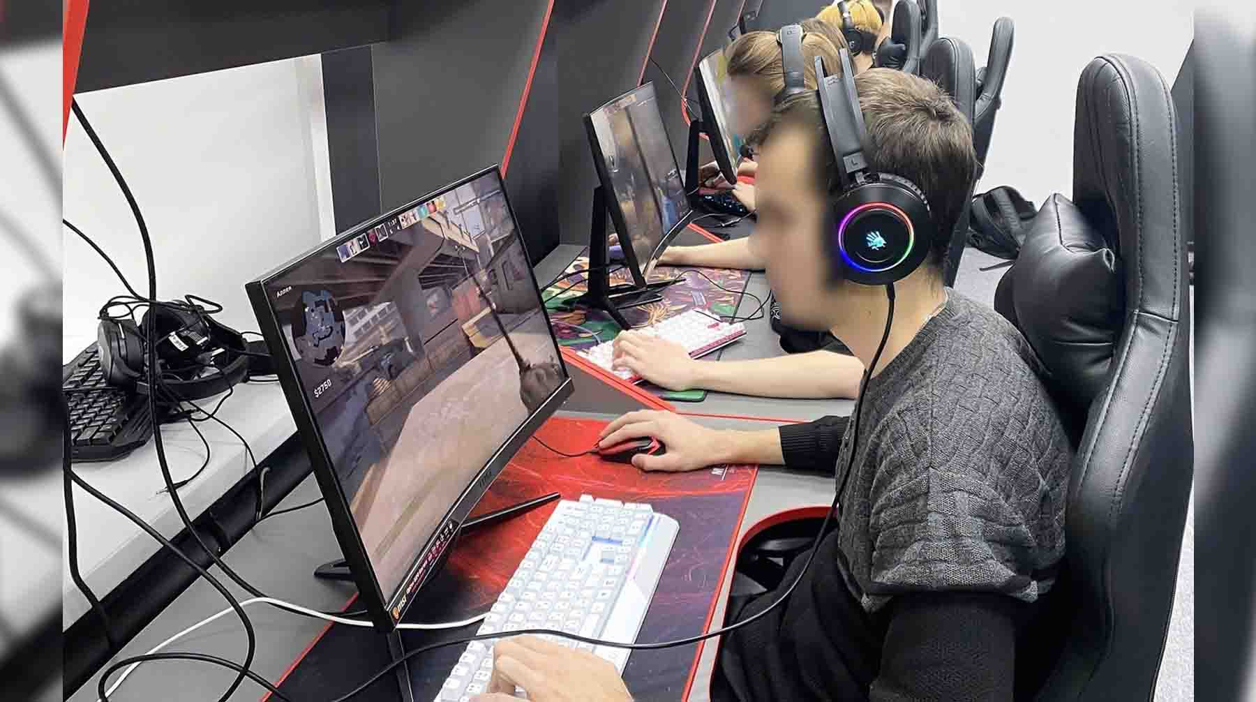 Молодежный центр «Точка» провел городской молодежный киберспортивный турнир по Counter-Strike