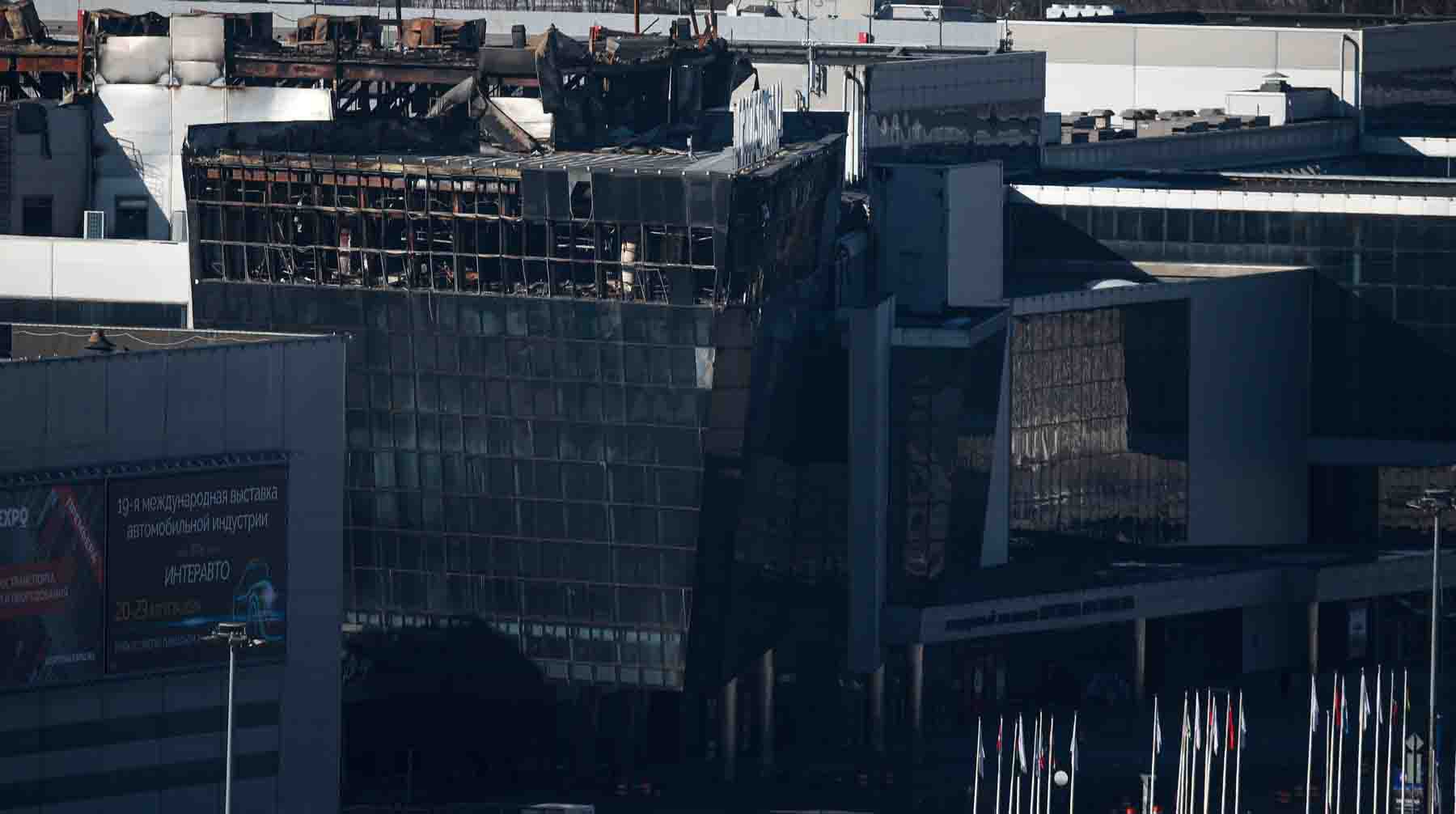 Здание «Крокуса» после теракта