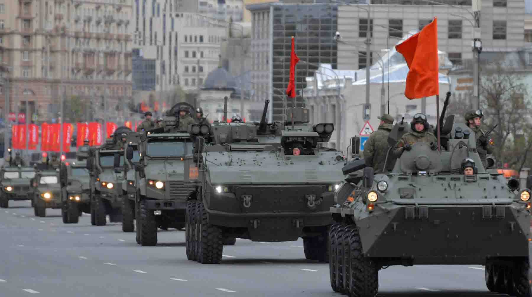 Репетиция военного парада ко Дню Победы 2024 в Москве