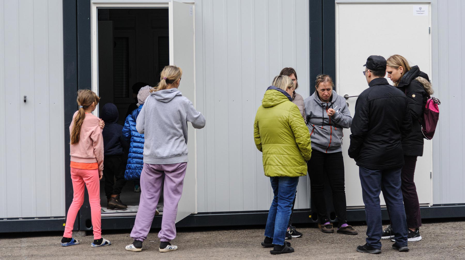 Украинские беженцы в поселке для переселенцев Польша