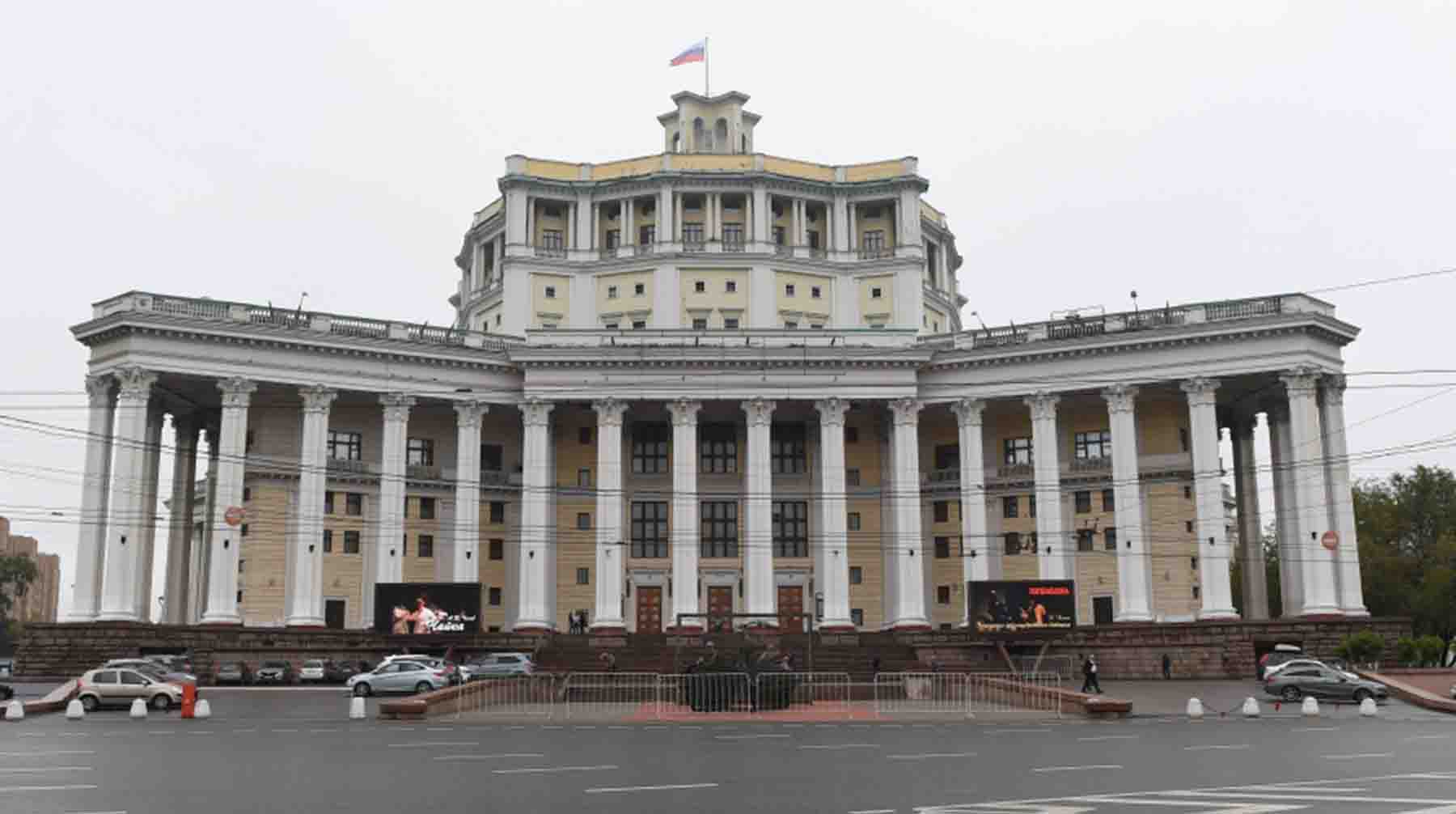 Здание Центрального академического театра Российской Армии