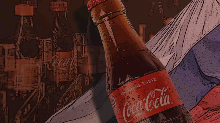 Действительно ли Coca-Cola уходила из РФ в 2022 году? Как устроен российский бизнес крупнейшего производителя газировки