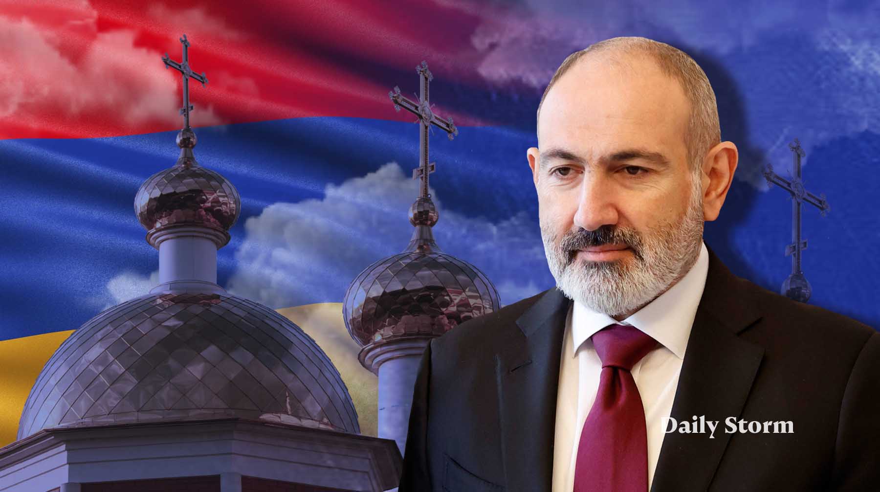 По словам Легойды, политики не должны вмешиваться во внутренние религиозные дела Коллаж: Daily Storm