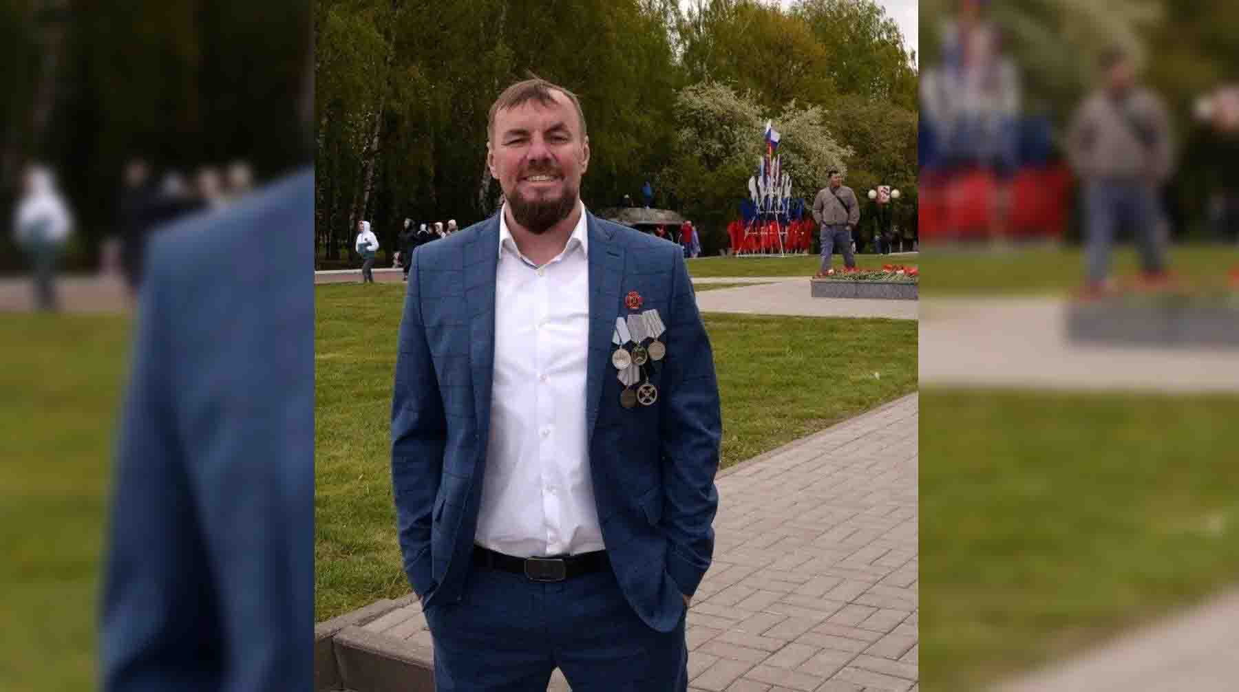 Александр на праздновании Дня Победы в 2024 году