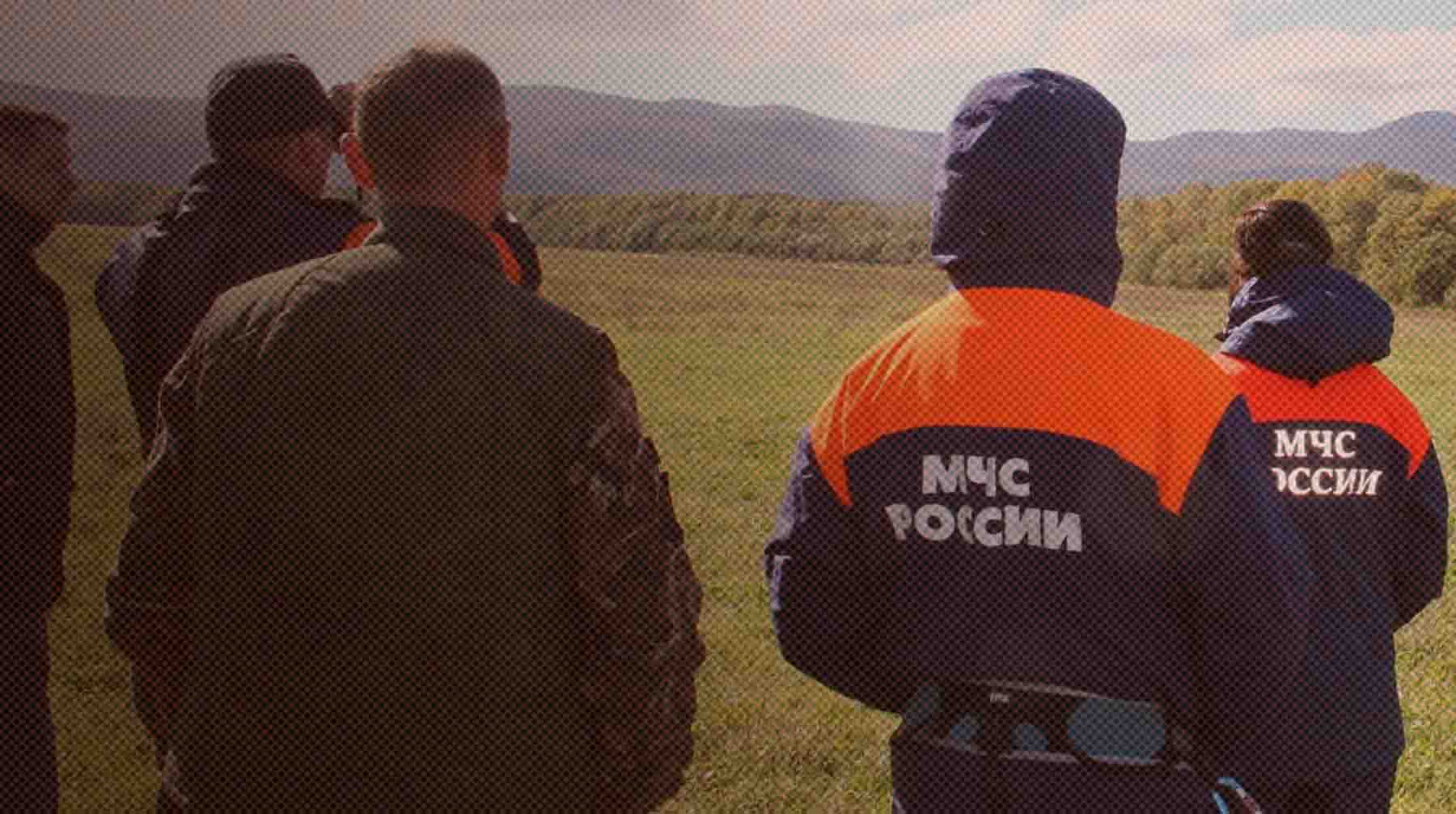 Фюзеляж самолета горит, сообщили в МЧС Фото: Global Look Press / МЧС России