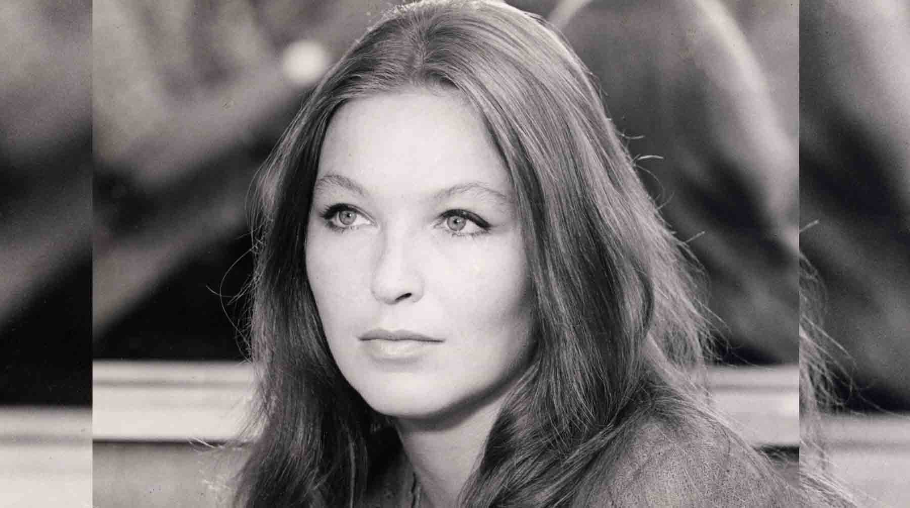 Марина Влади