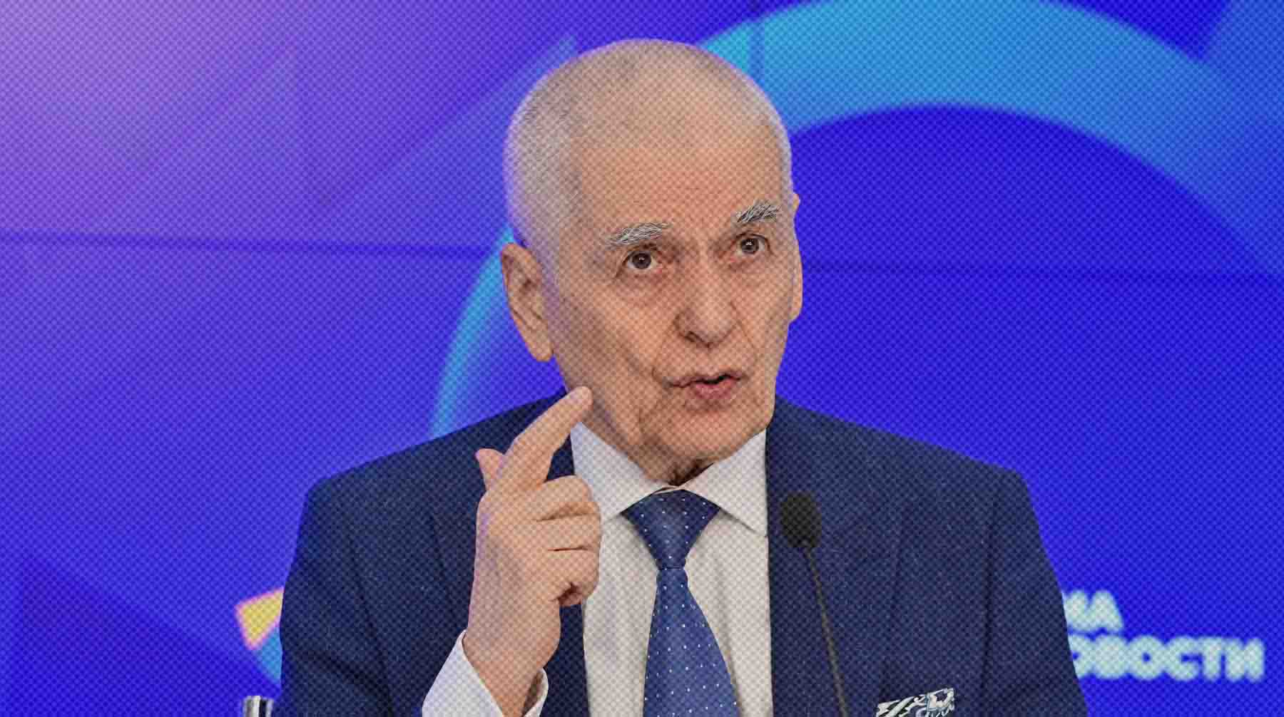 Действие запрета на алкоголь во всей стране нереалистично и неисполнимо, считает замглавы Российской академии образования Геннадий Онищенко