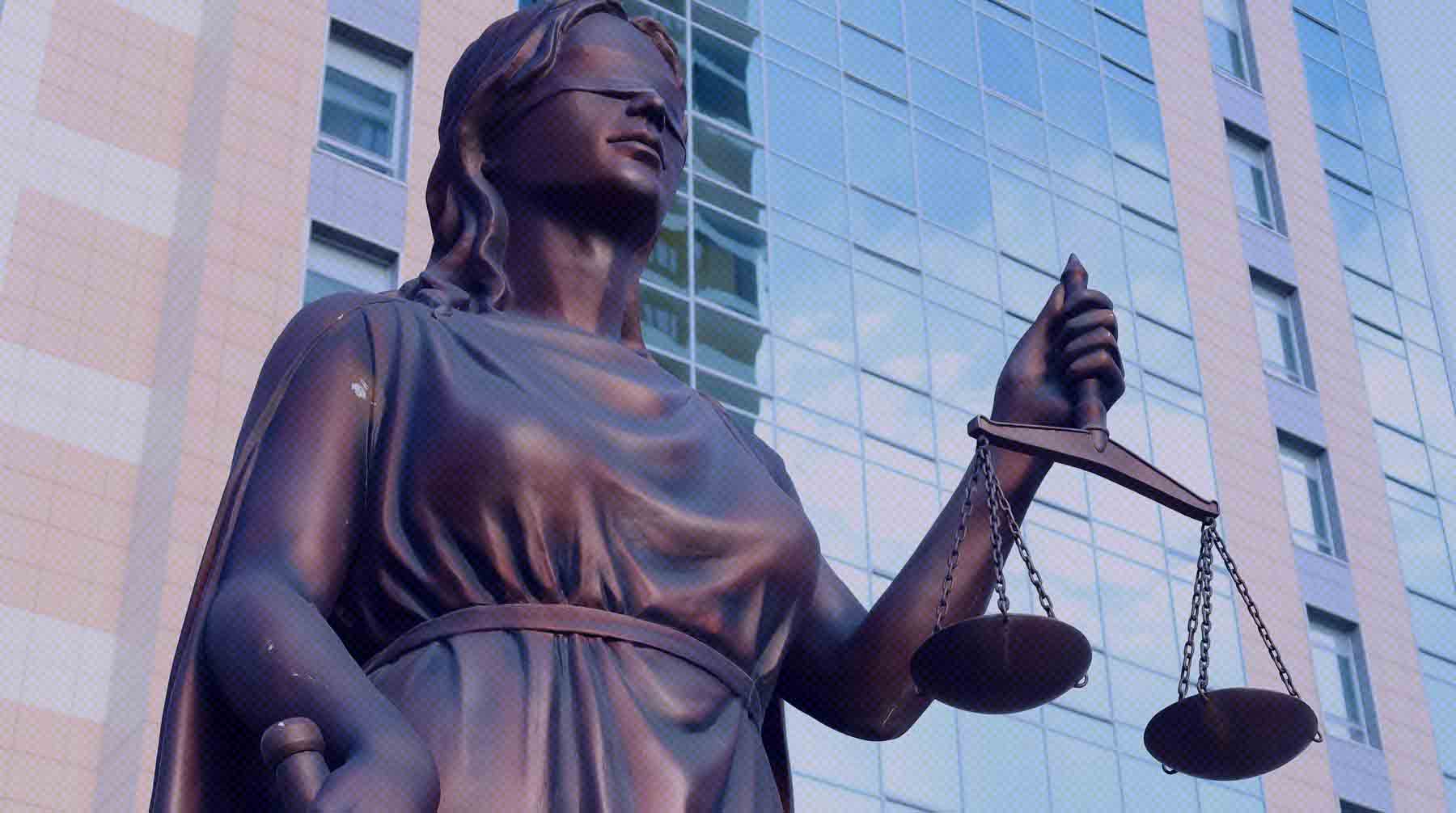 Он также требует у Минюста снять с него этот статус из-за отсутствия доказательств иностранного влияния Фото: Global Look Press / Елена Майорова