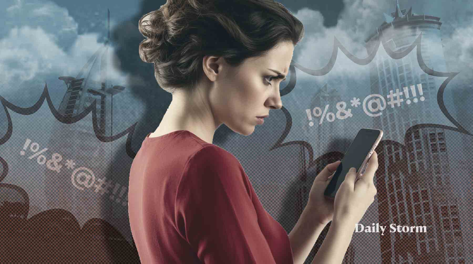 Девушка наехала на тех, кто считает, что ей как супруге депутата «неприлично выкладывать фото в купальнике с голой жопой» Коллаж: Daily Storm