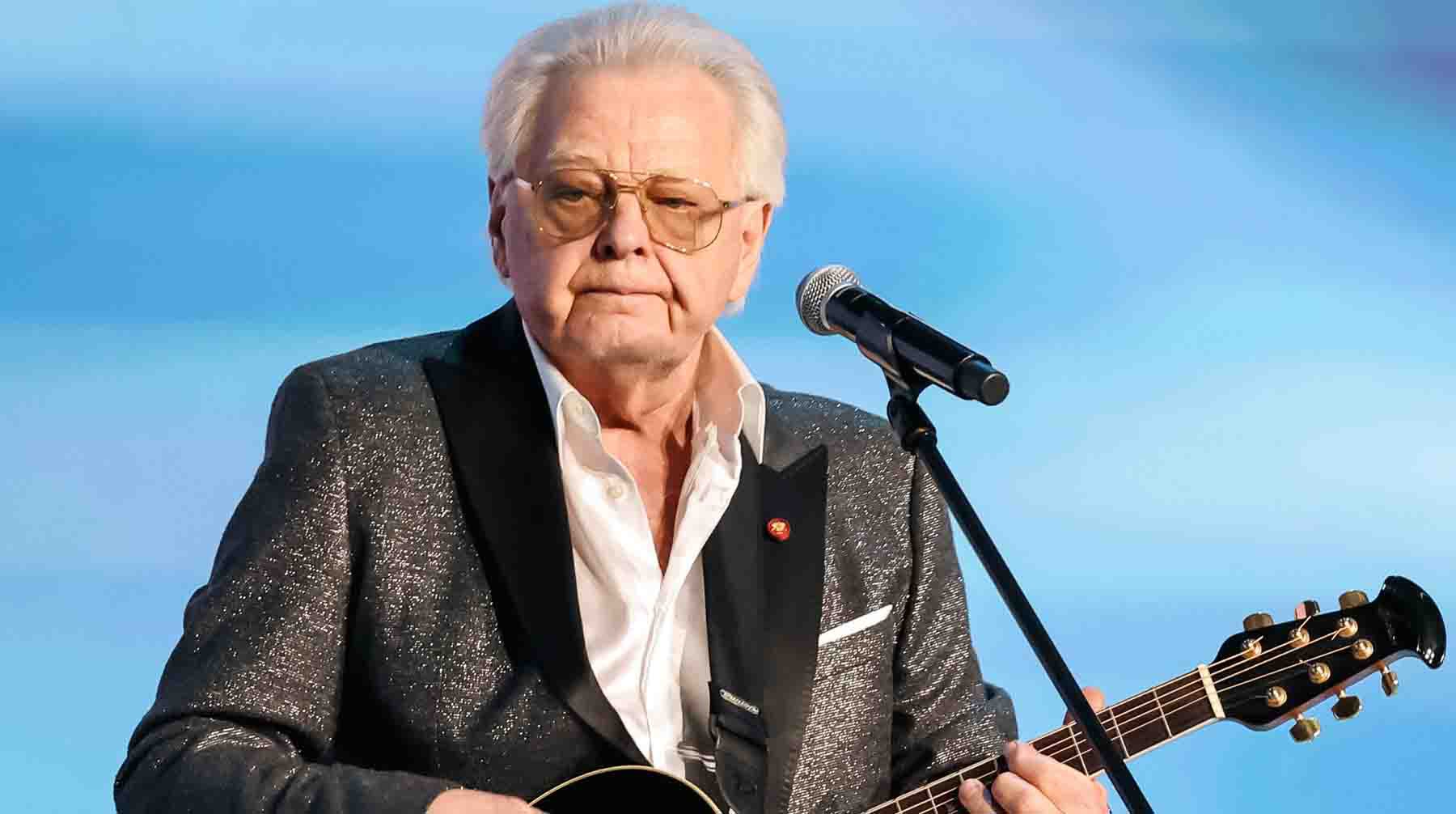 Юрий Антонов