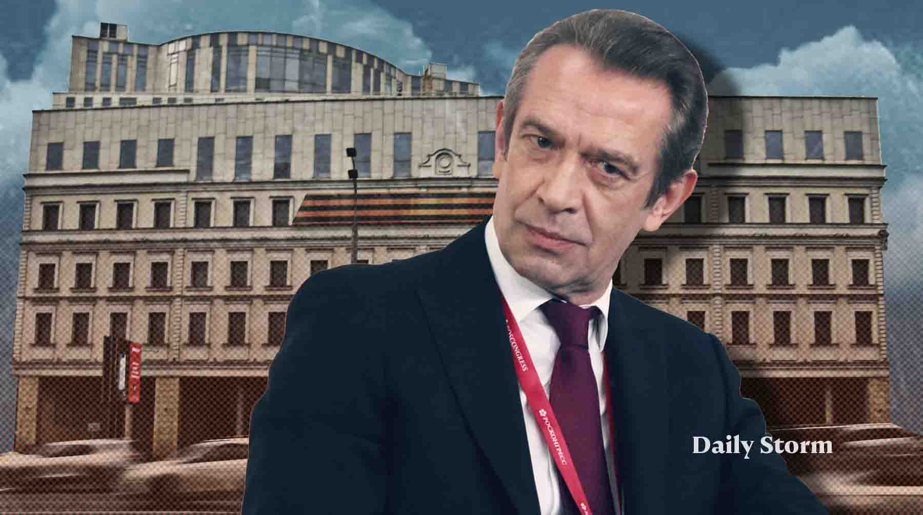 В Москве поставили комедию о подноготной британской политики Коллаж: Daily Storm