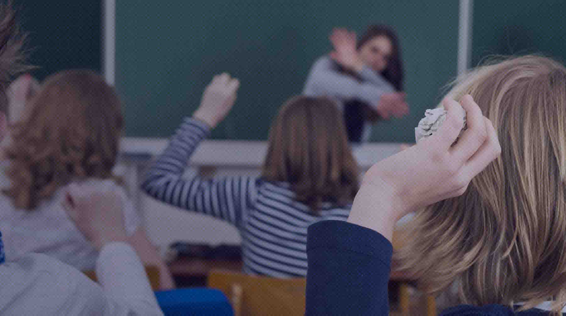 На записях с камер — спокойная реакция учителя на избиение ребенка; школе вынесли предостережение Фото: Global Look Press / Judith Thomandl