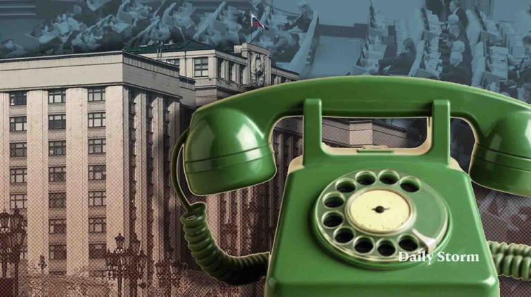 В Госдуме усмотрели корыстный интерес в словах главы Ростелекома об установке у россиян стационарных телефонов