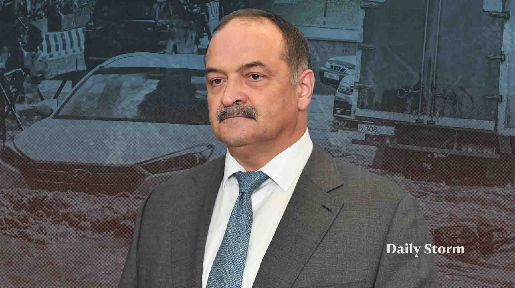 В регионе продолжают борьбу с вызванным дождями наводнением, а население негодует из-за роста цен на питьевую воду Коллаж: Daily Storm