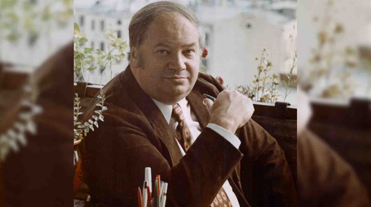 Юрий Озеров