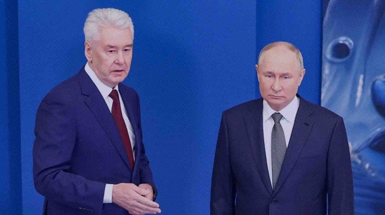 Глава государства сказал, что любые трудности временны, а Москва и Россия — вечны Фото: Global Look Press / Kremlin Pool