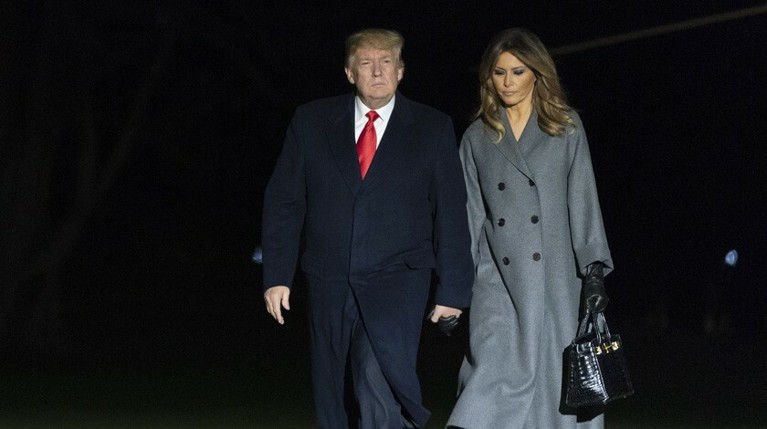Владимир Путин в ходе разговора с Дональдом Трампом поблагодарил первую леди США за помощь в воссоединении разлученных семей. GLOBAL LOOK Press / IChris Kleponis / CNP / AdMedia